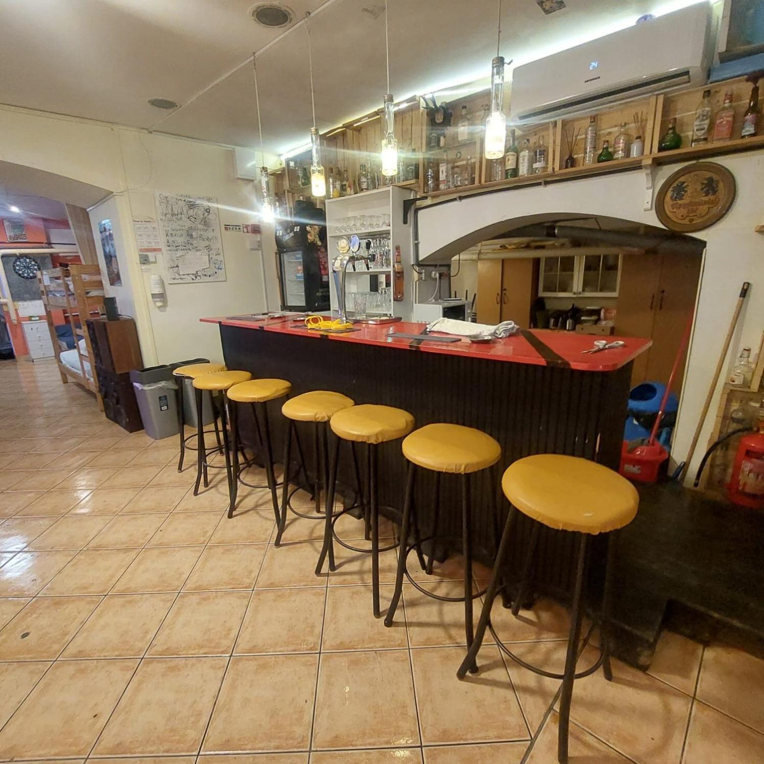 Whole Basement Former Pub3 For Bachelor / Bachelorette Party Budapeste Exterior foto